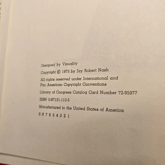 Book Bloodletters and Badmen;American Criminals from the Pilgrims to the Present - Picture 6 of 9